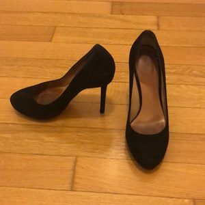 Black suede pumps by Lamb size 8